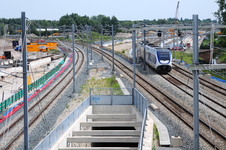 816339 Gezicht op de werkzaamheden in het kader van het Randstadspoor bij het spoorknooppunt Lunetten te Utrecht, vanaf ...
